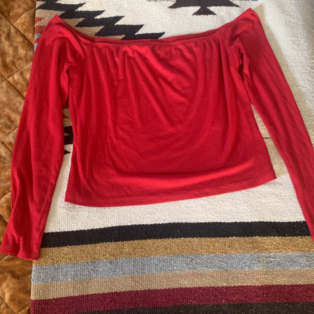 Off the shoulder Ribbed Crop Top
